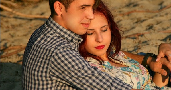 8 Ways to Make Your Shy Sex Partner Go Crazy